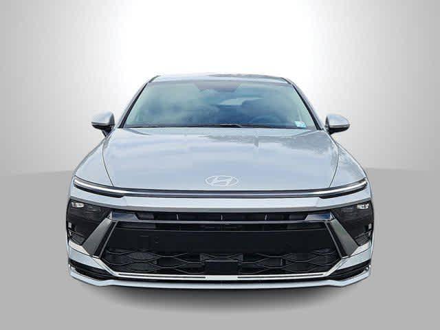 new 2025 Hyundai Sonata Hybrid car, priced at $32,885