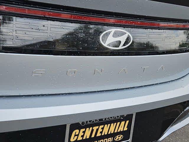 new 2025 Hyundai Sonata Hybrid car, priced at $32,885