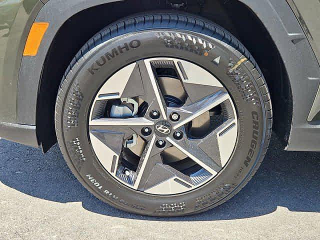 new 2025 Hyundai Tucson car, priced at $32,291