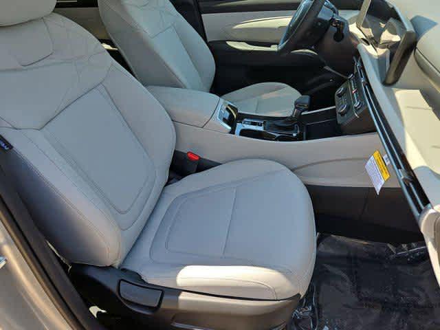 new 2025 Hyundai Tucson car, priced at $32,165