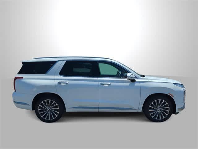 used 2024 Hyundai Palisade car, priced at $39,500