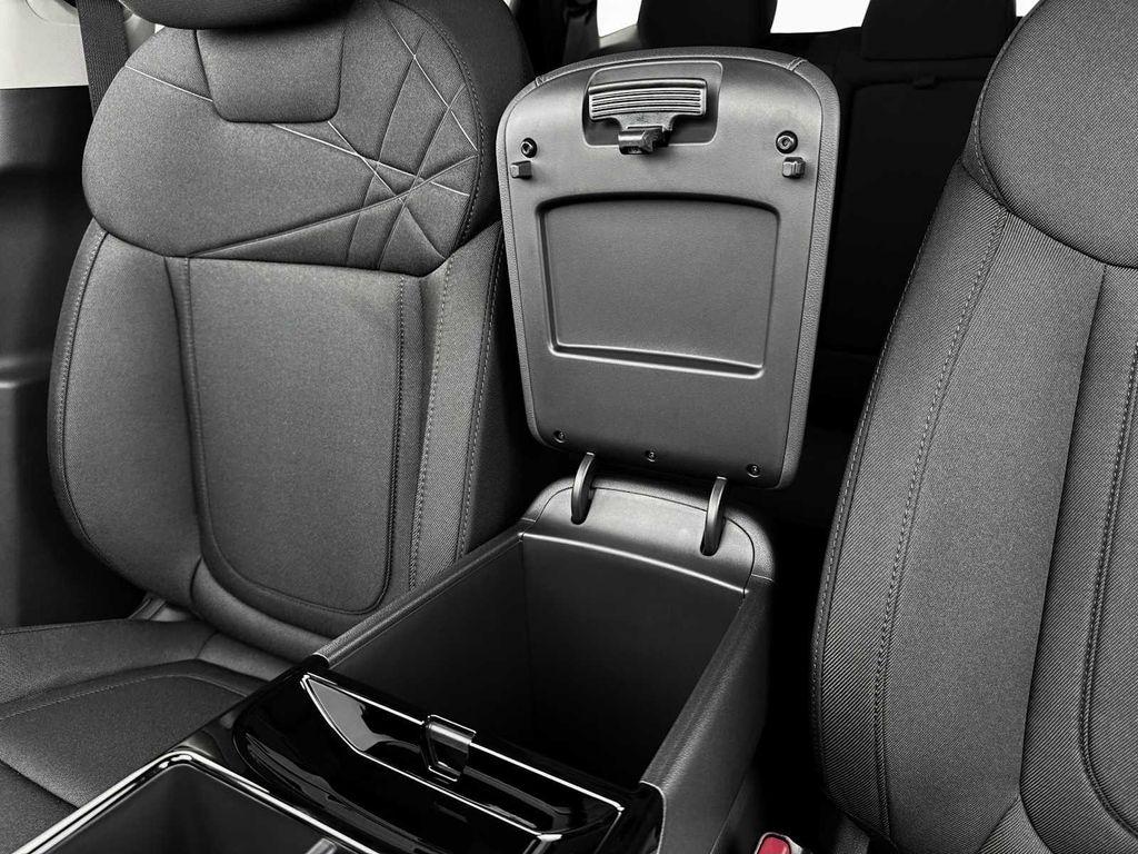 new 2025 Hyundai TUCSON Hybrid car, priced at $35,655