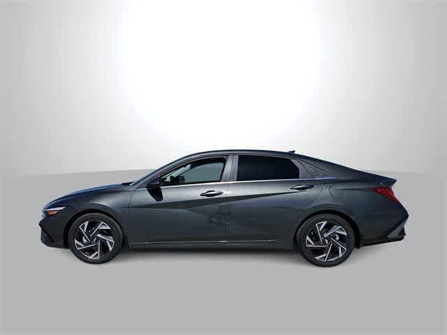new 2024 Hyundai Elantra car, priced at $28,630