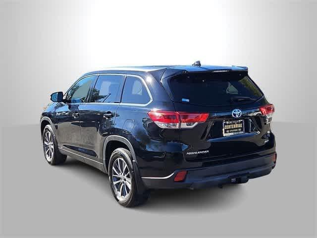 used 2019 Toyota Highlander Hybrid car, priced at $31,500