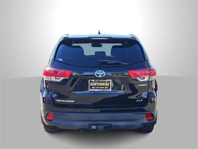 used 2019 Toyota Highlander Hybrid car, priced at $31,500