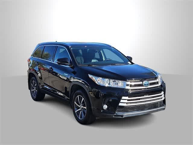 used 2019 Toyota Highlander Hybrid car, priced at $31,500