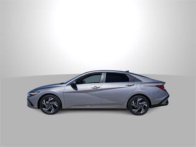 new 2024 Hyundai Elantra HEV car, priced at $31,170