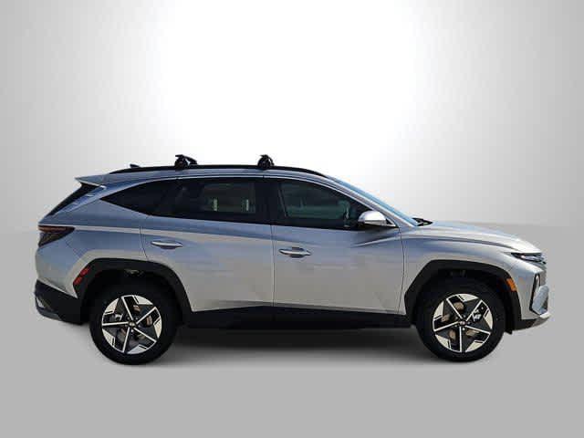 new 2025 Hyundai TUCSON Hybrid car, priced at $38,714