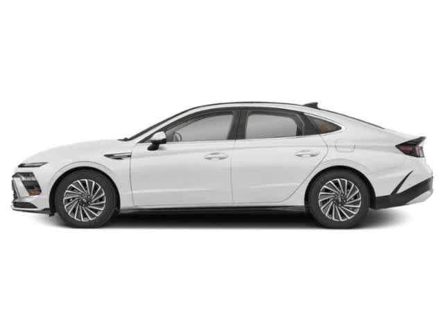 new 2025 Hyundai Sonata Hybrid car, priced at $39,855