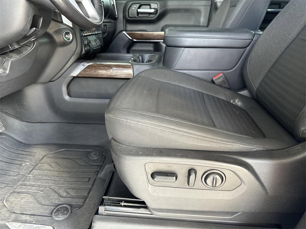 used 2021 GMC Sierra 1500 car, priced at $35,194