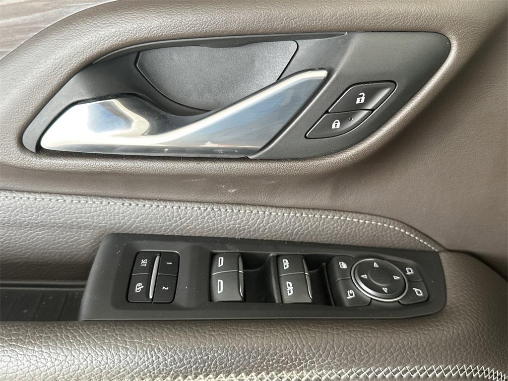 used 2021 GMC Yukon car, priced at $54,152