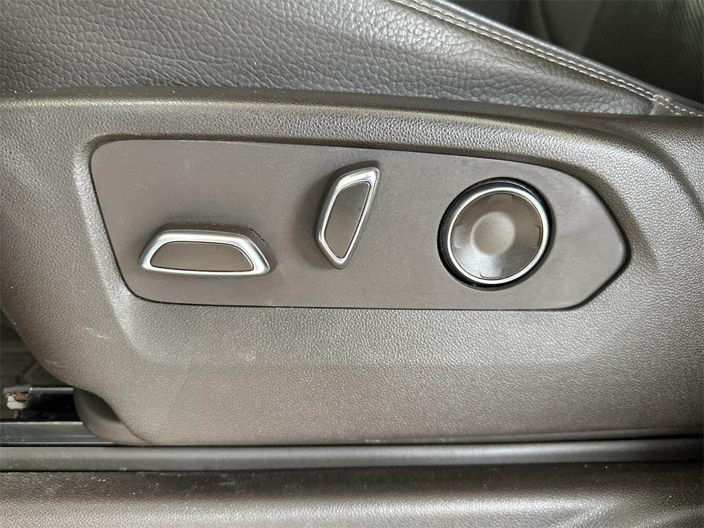 used 2021 GMC Yukon car, priced at $54,152