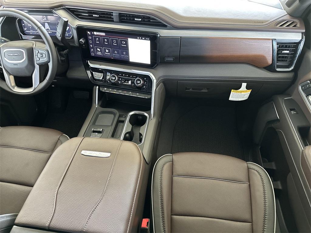 new 2025 GMC Sierra 2500 car