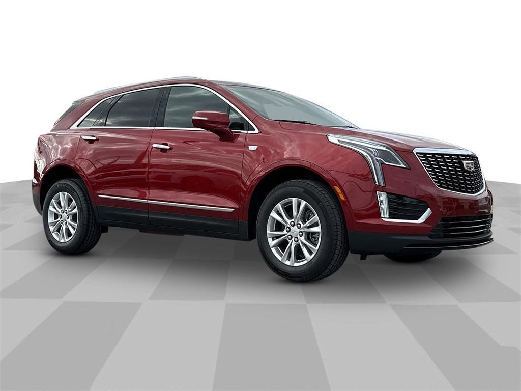 new 2025 Cadillac XT5 car, priced at $46,565