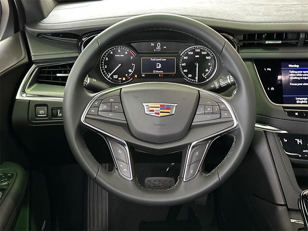 new 2025 Cadillac XT5 car, priced at $46,565