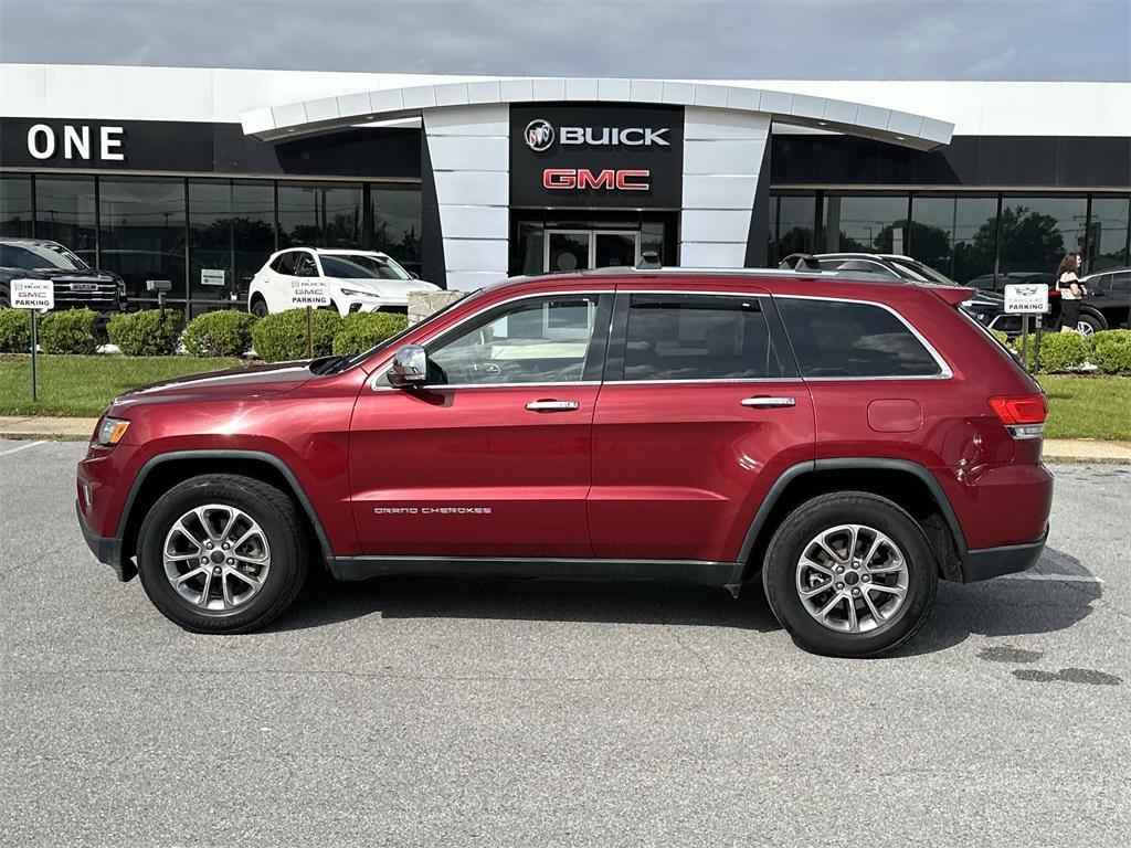used 2015 Jeep Grand Cherokee car, priced at $12,781