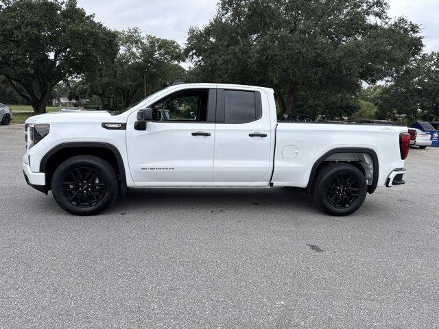 new 2025 GMC Sierra 1500 car, priced at $45,415