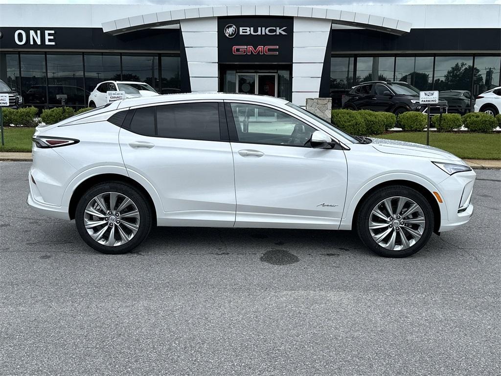 new 2025 Buick Envista car