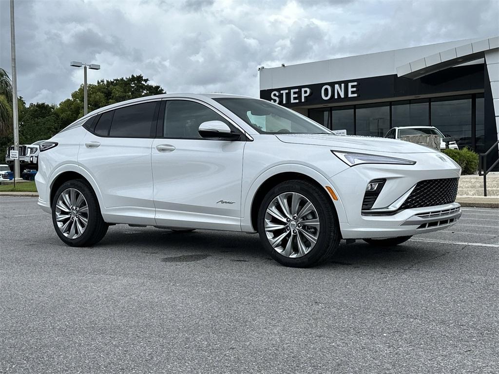 new 2025 Buick Envista car