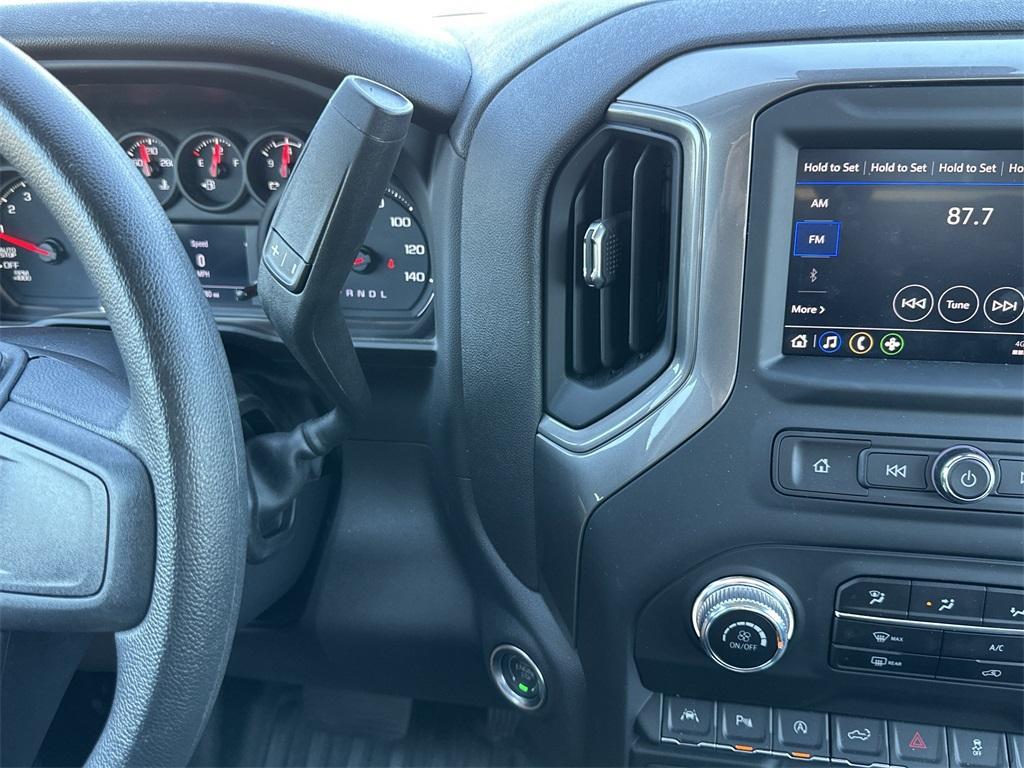 new 2025 GMC Sierra 1500 car, priced at $35,150