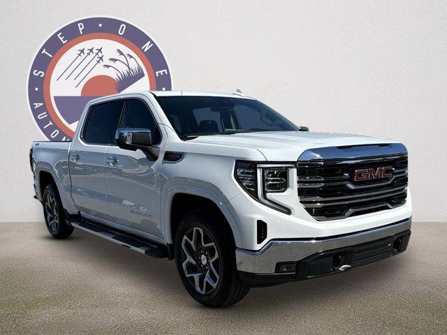 new 2025 GMC Sierra 1500 car, priced at $62,545