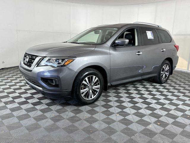 used 2019 Nissan Pathfinder car, priced at $17,424