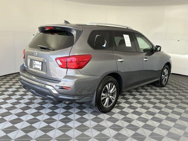 used 2019 Nissan Pathfinder car, priced at $17,424