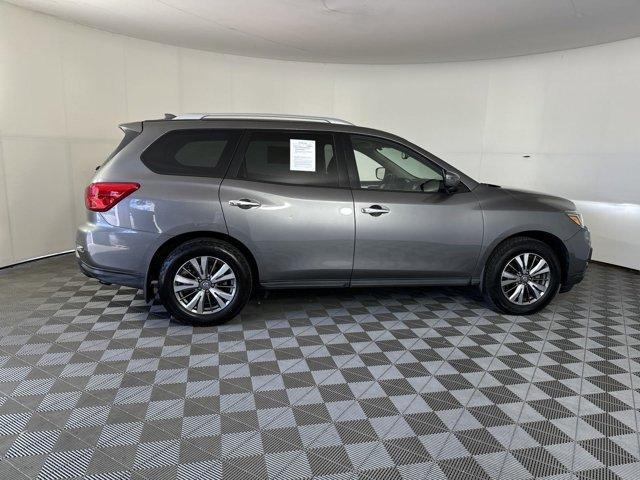 used 2019 Nissan Pathfinder car, priced at $17,424