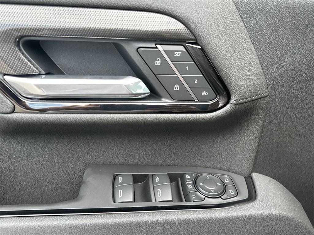 new 2025 GMC Sierra 2500 car, priced at $90,365