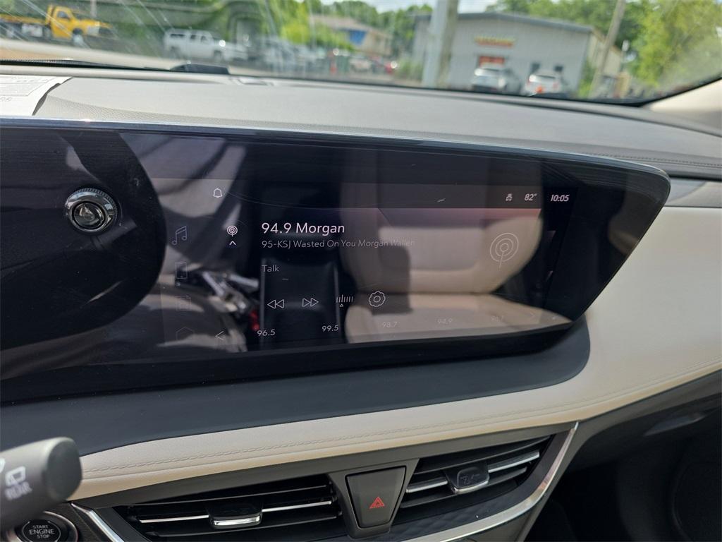 new 2024 Buick Encore GX car, priced at $26,295
