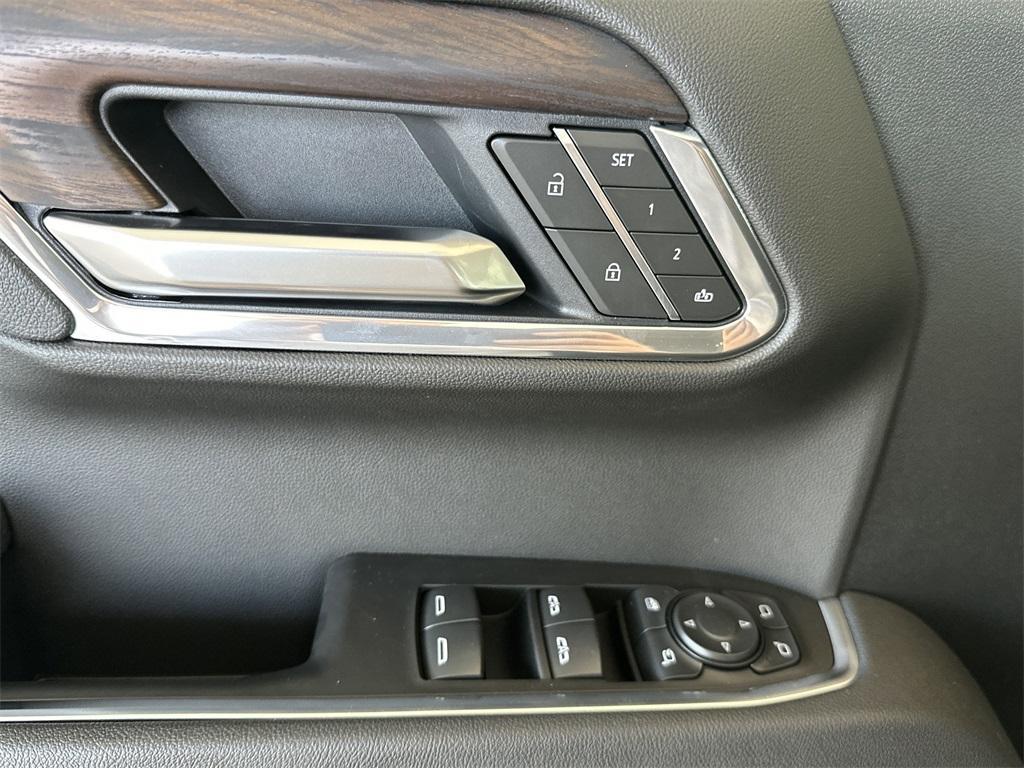 new 2025 GMC Sierra 1500 car, priced at $58,295