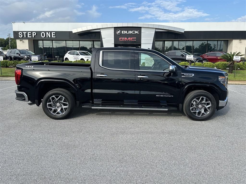 new 2025 GMC Sierra 1500 car, priced at $58,295