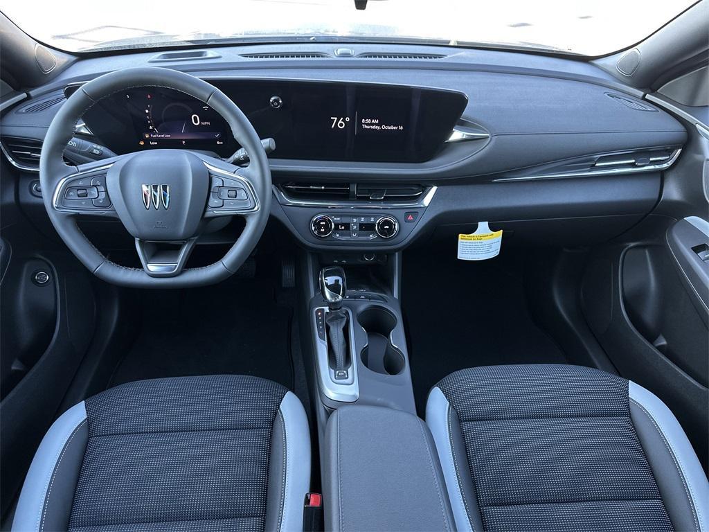 new 2025 Buick Envista car, priced at $25,924