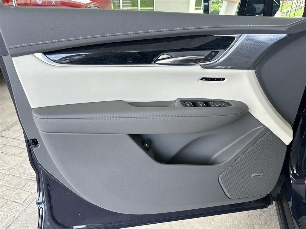 new 2025 Cadillac XT6 car, priced at $61,310