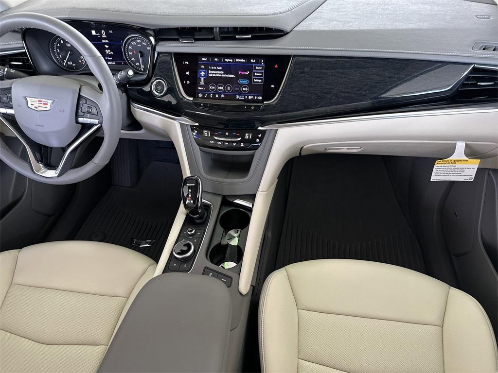 new 2025 Cadillac XT6 car, priced at $61,310