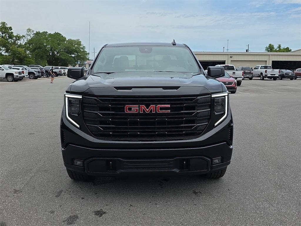 new 2025 GMC Sierra 1500 car, priced at $51,940