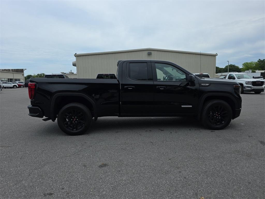 new 2025 GMC Sierra 1500 car, priced at $51,940