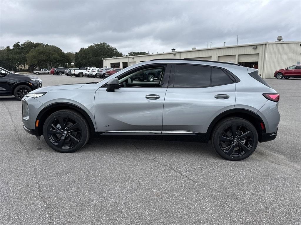 new 2025 Buick Envision car, priced at $39,900