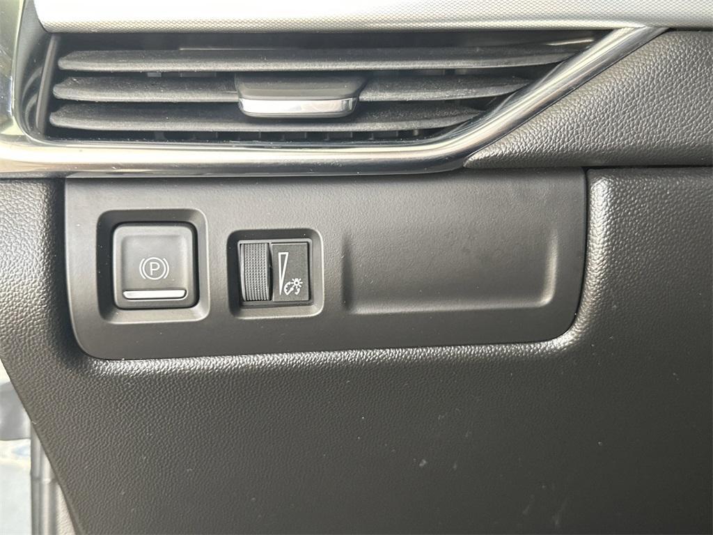 used 2020 Cadillac XT4 car, priced at $18,601