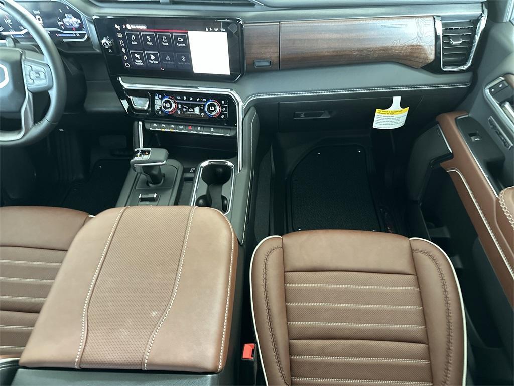 new 2025 GMC Sierra 1500 car