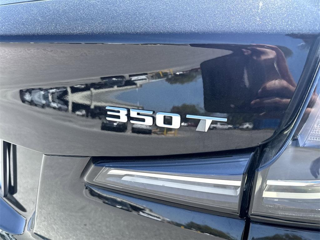 new 2025 Cadillac XT4 car, priced at $47,355