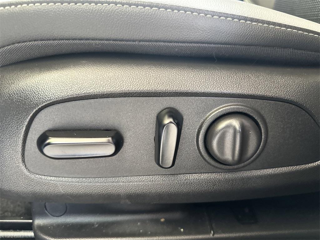 used 2024 Buick Envista car, priced at $23,991