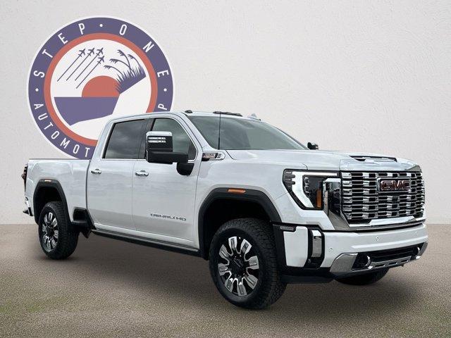 new 2025 GMC Sierra 3500 car, priced at $90,960