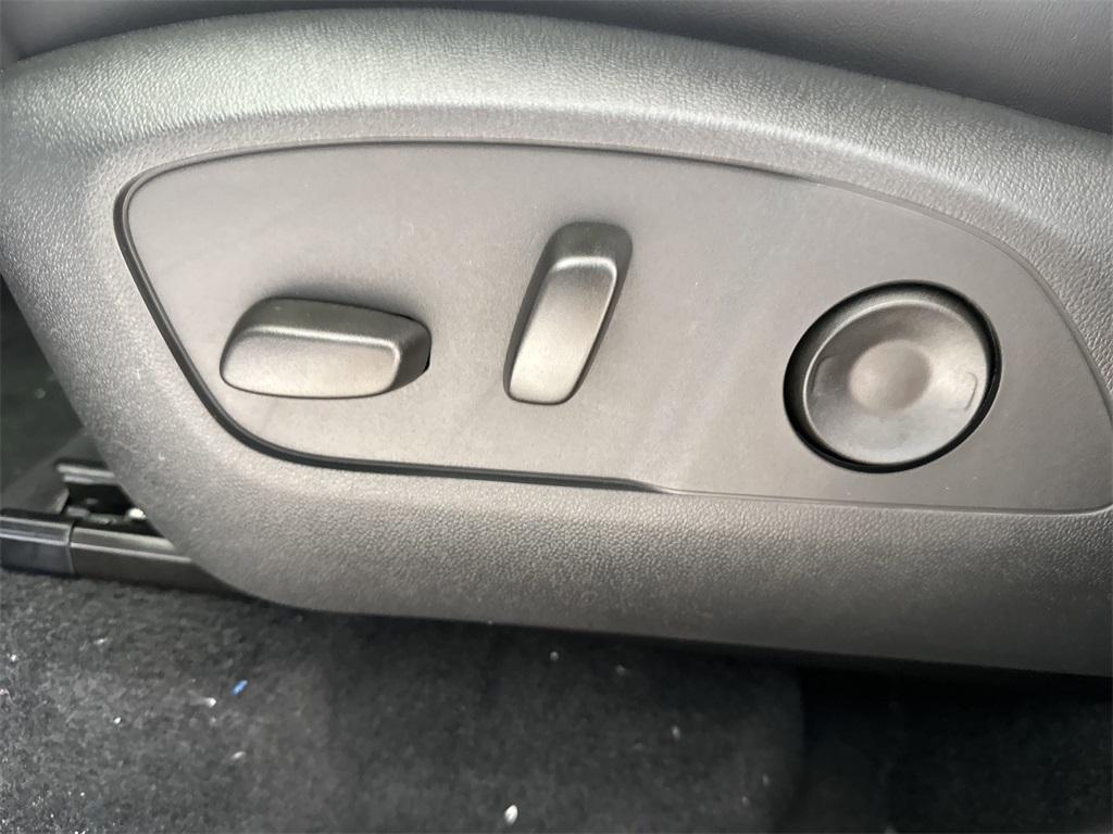 new 2026 GMC Acadia car, priced at $47,559