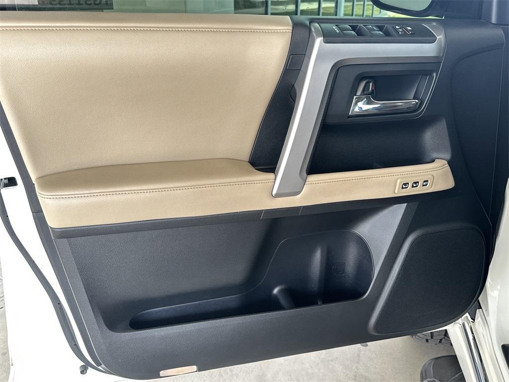 used 2016 Toyota 4Runner car, priced at $23,792