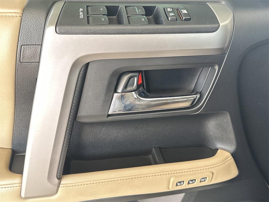 used 2016 Toyota 4Runner car, priced at $23,792