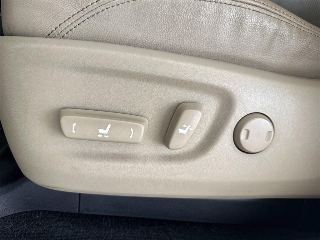 used 2016 Toyota 4Runner car, priced at $23,792