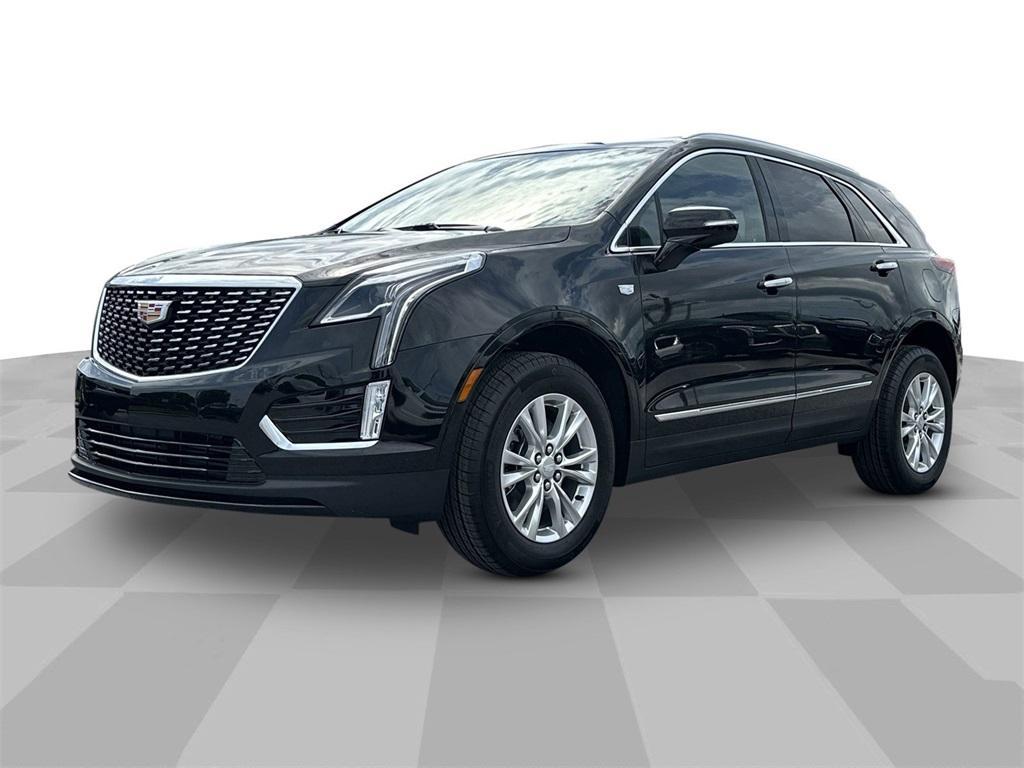 new 2025 Cadillac XT5 car, priced at $45,840