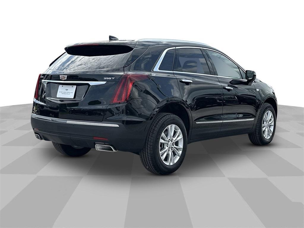 new 2025 Cadillac XT5 car, priced at $45,840