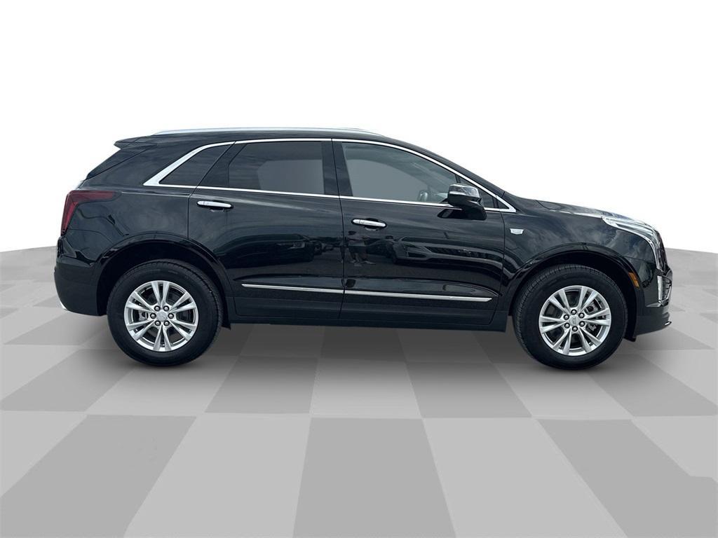 new 2025 Cadillac XT5 car, priced at $45,840